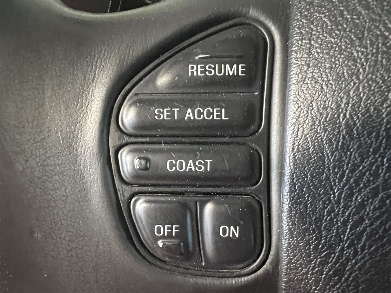 Used 2005 Ford F350 Lariat image 21