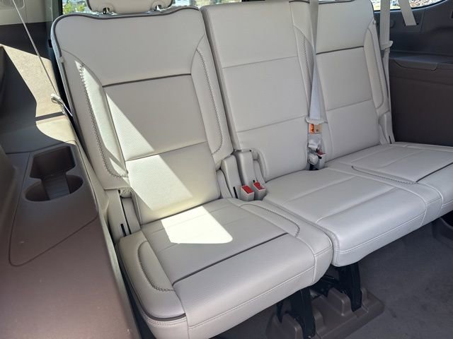 Used 2023 GMC Yukon XL Denali image 17