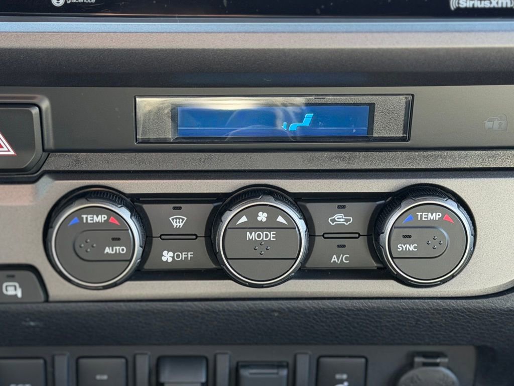 Used 2023 Toyota Tacoma TRD Sport w/ Technology Package image 10