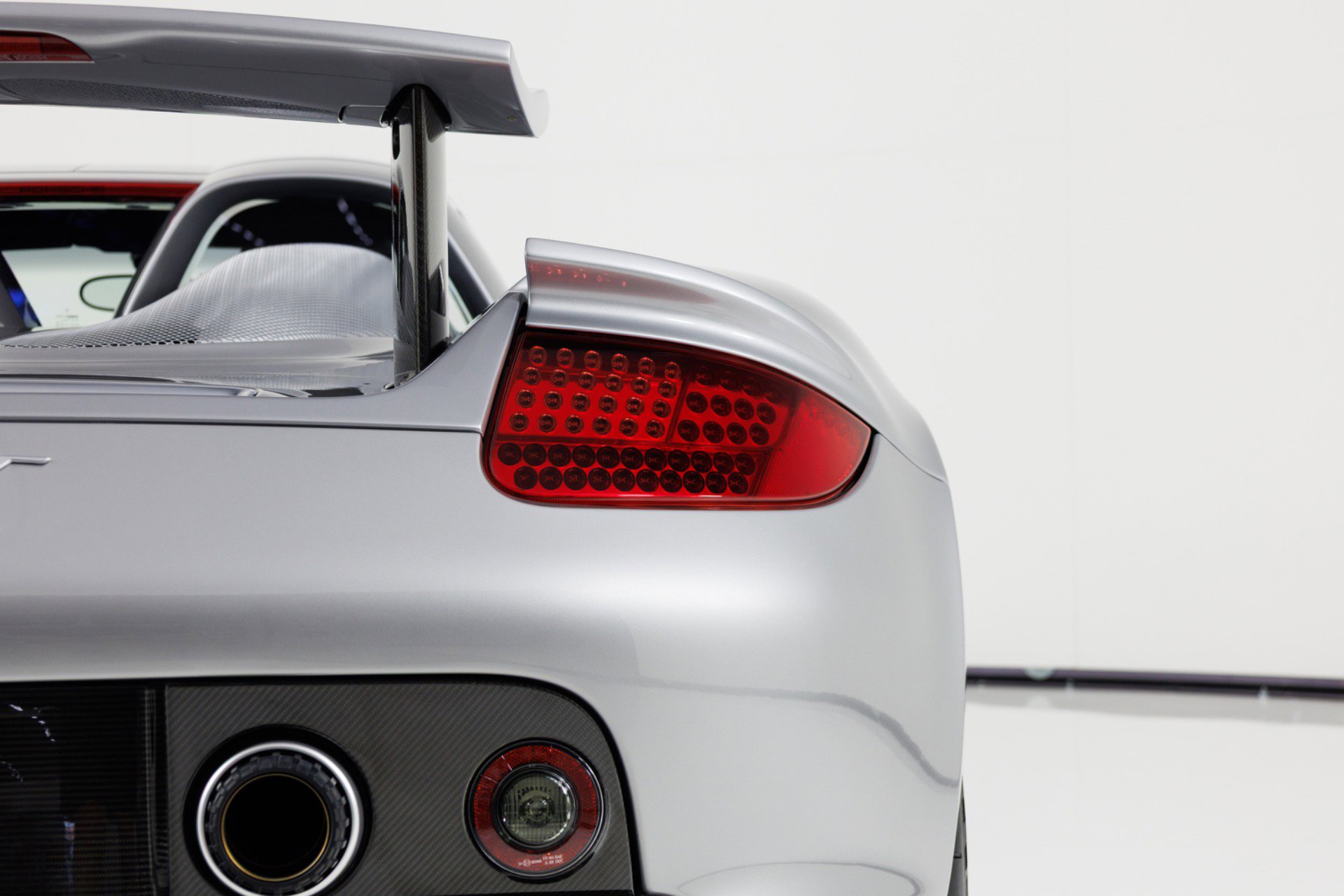 Used 2004 Porsche Carrera GT RWD image 83