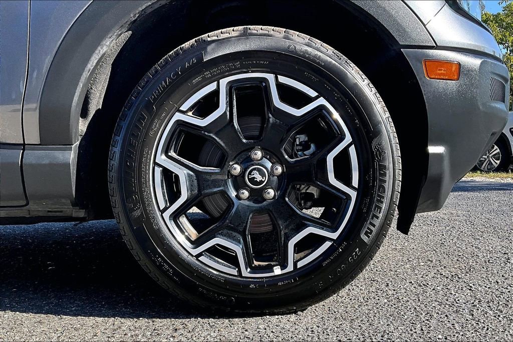 Used 2025 Ford Bronco Sport Outer Banks image 37