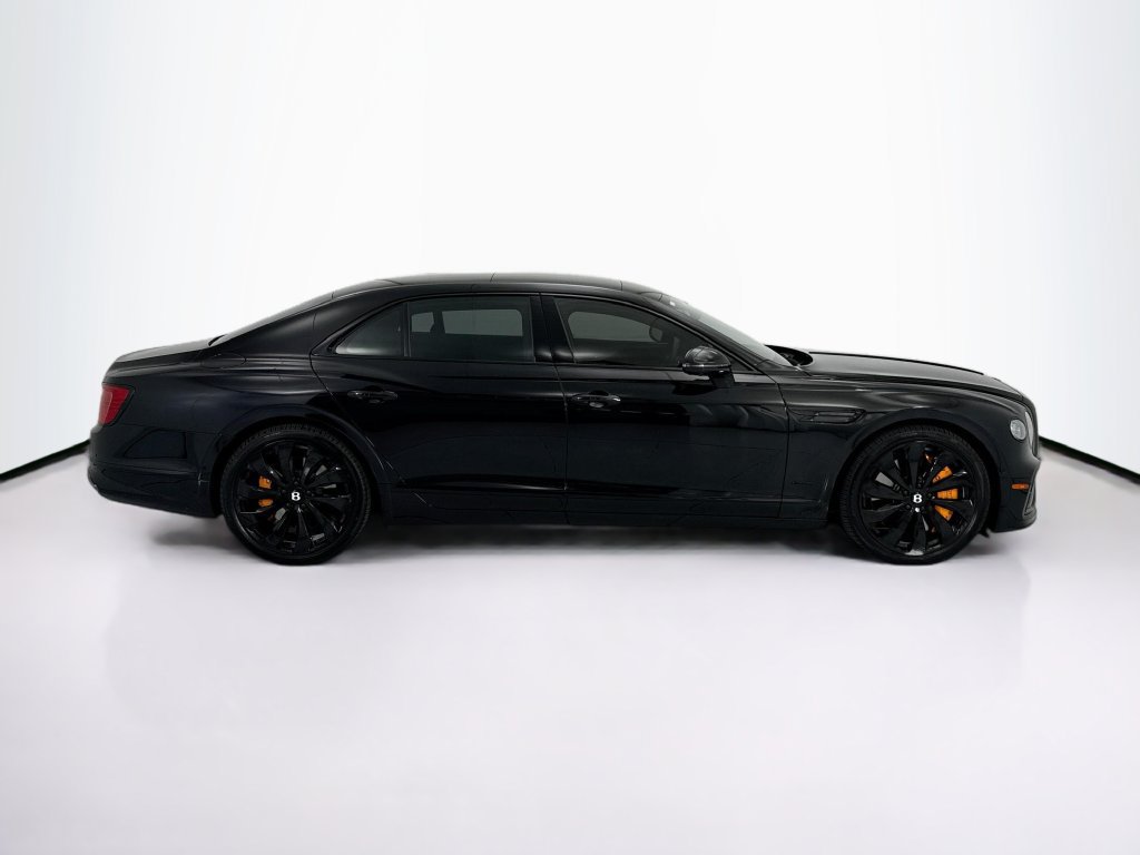 Used 2026 Bentley Flying Spur V8 AWD/4WD image 4