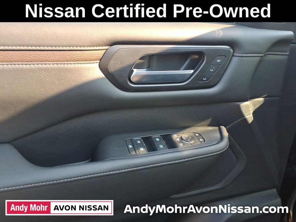 Certified 2026 Nissan Armada SL w/ Captain's Chari Seat Package AWD/4WD image 13