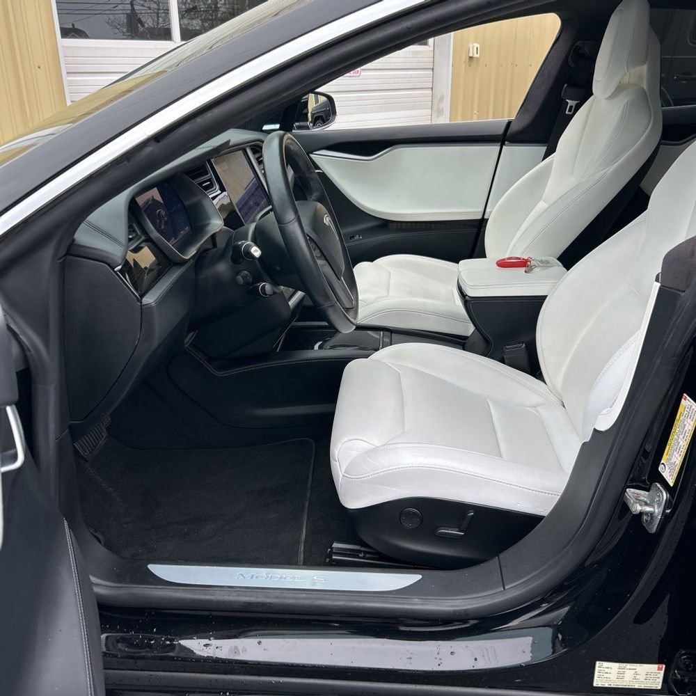 Used 2019 Tesla Model S 100D AWD/4WD image 5