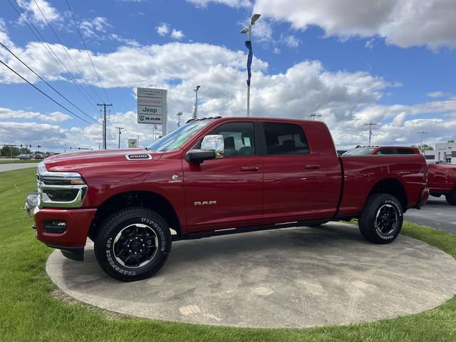 New 2026 RAM 2500 Laramie AWD/4WD image 3
