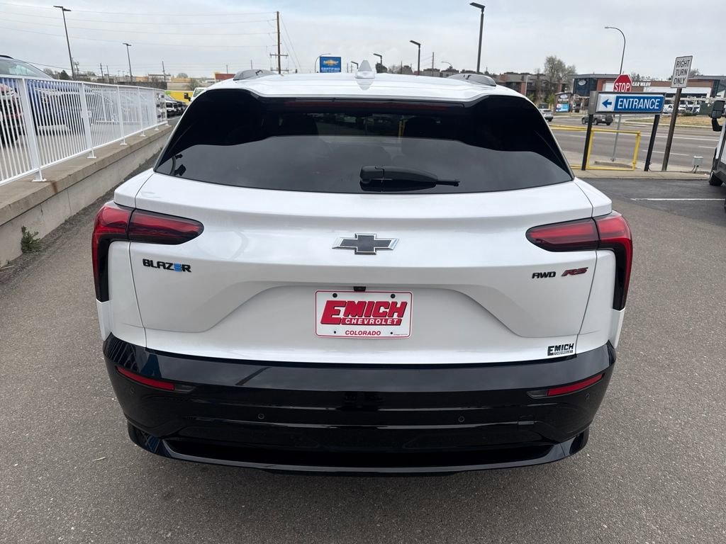 Used 2025 Chevrolet Blazer EV RS image 4