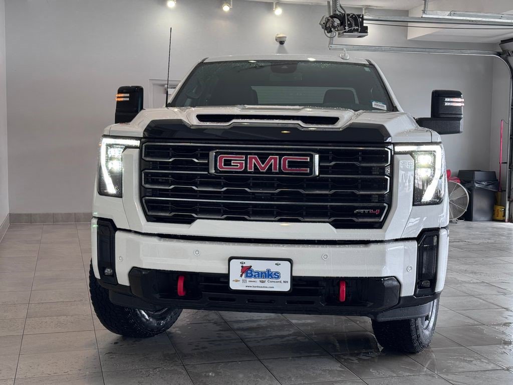 Certified 2025 GMC Sierra 2500 AT4 image 3