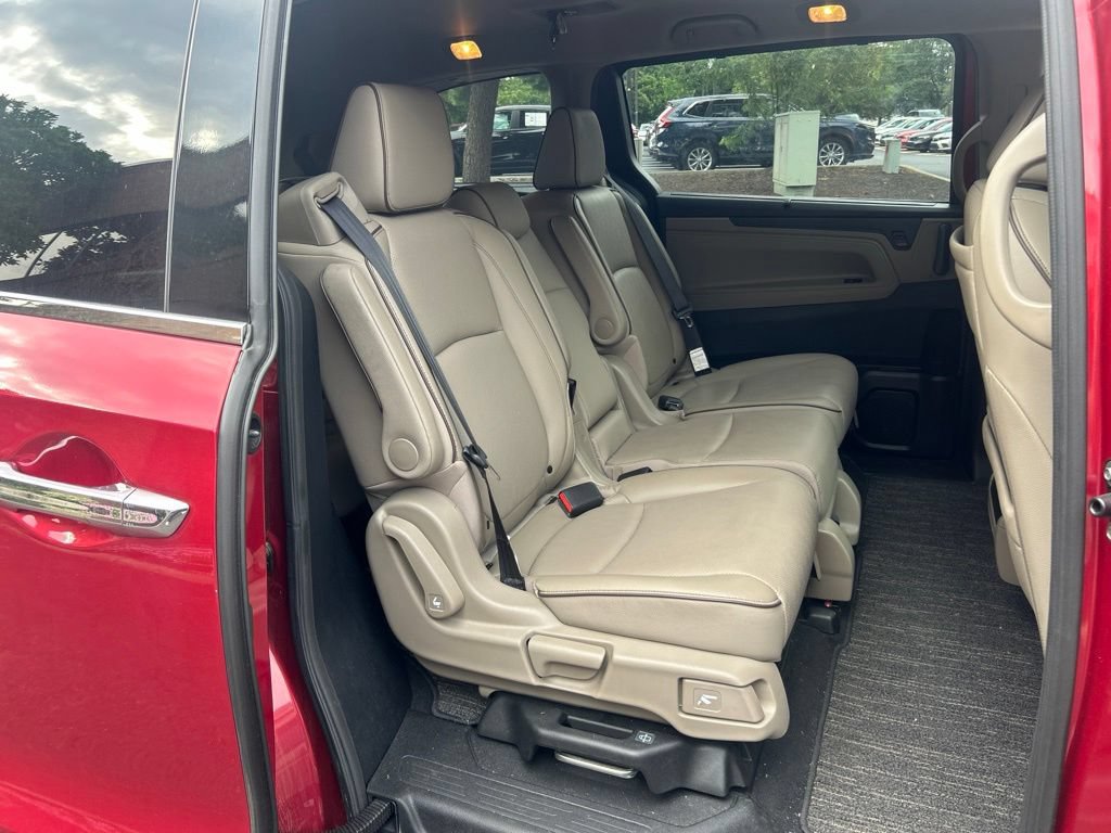 Used 2023 Honda Odyssey Elite image 8
