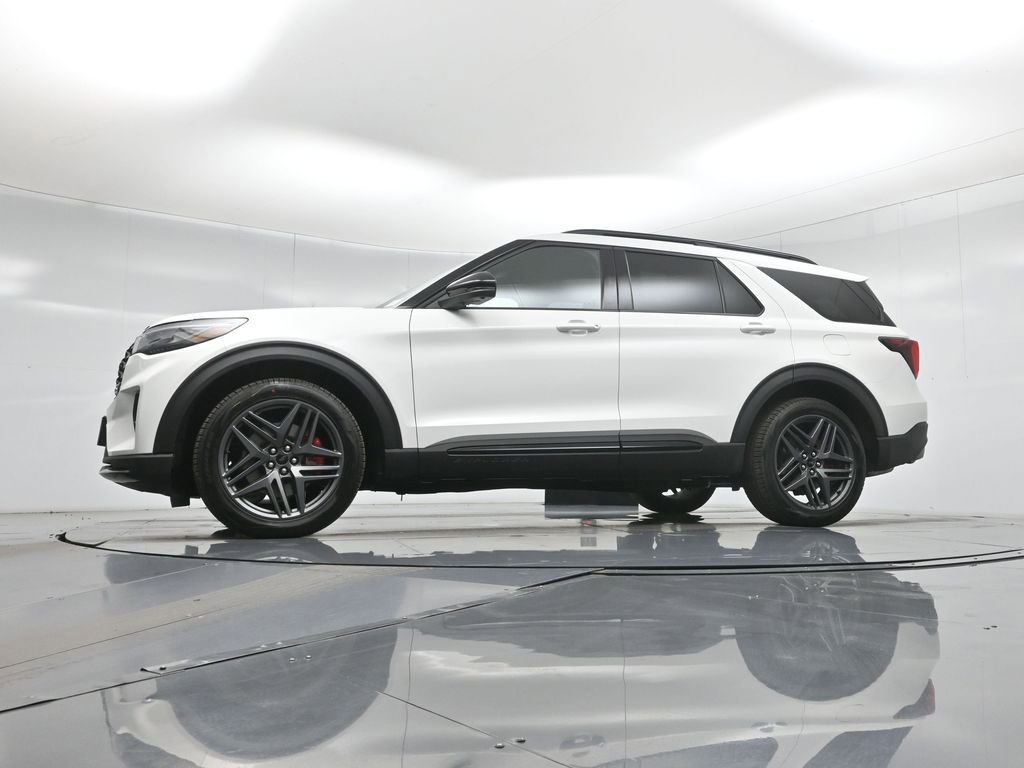 New 2026 Ford Explorer ST image 7