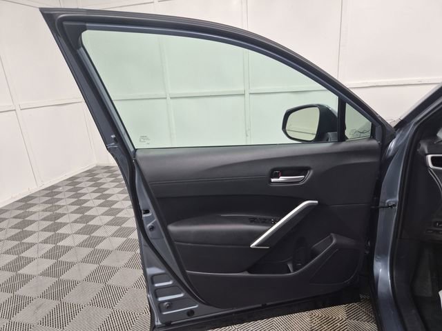 Used 2024 Toyota Corolla Cross XSE w/ Convenience Package image 12