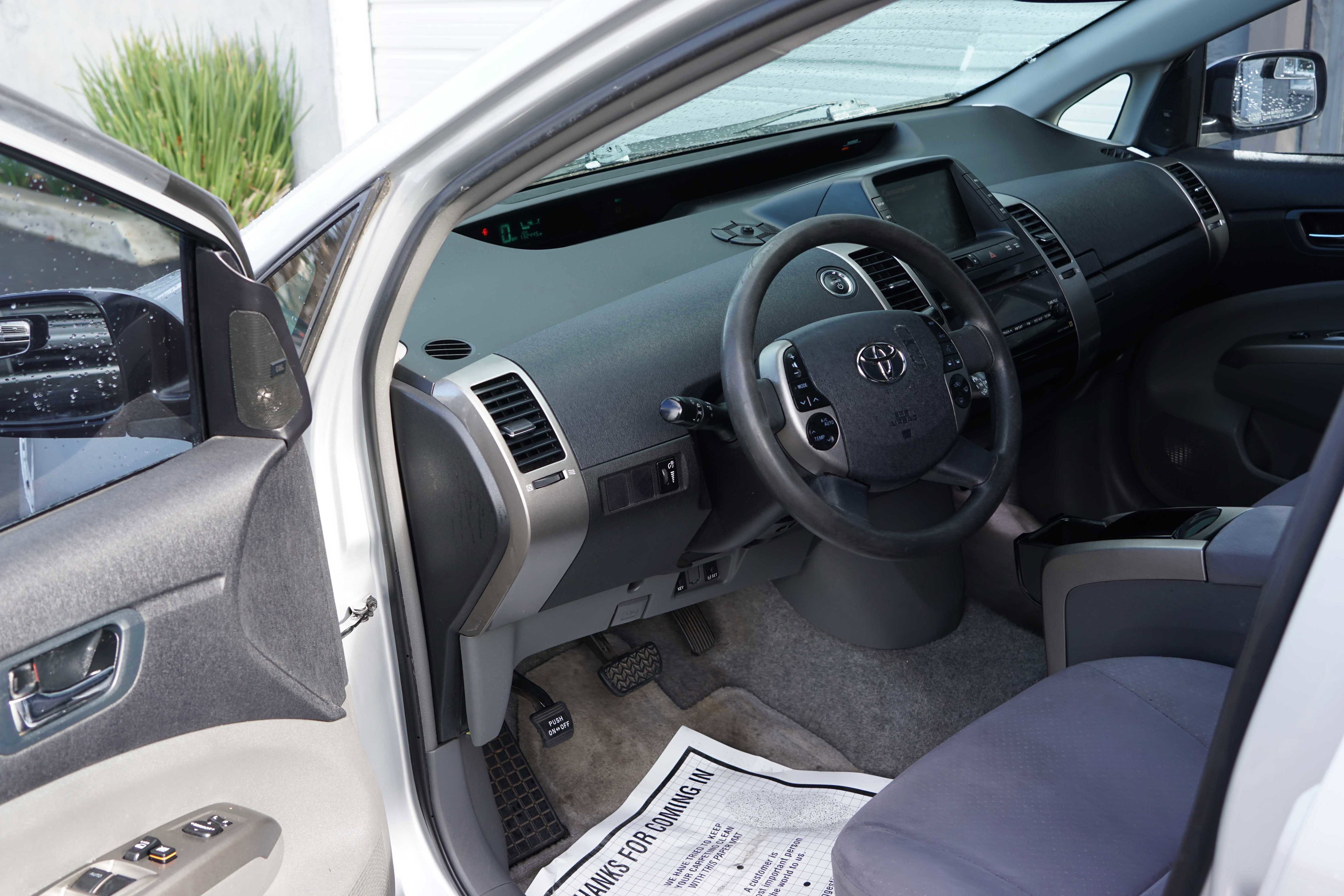 Used 2009 Toyota Prius Touring image 37