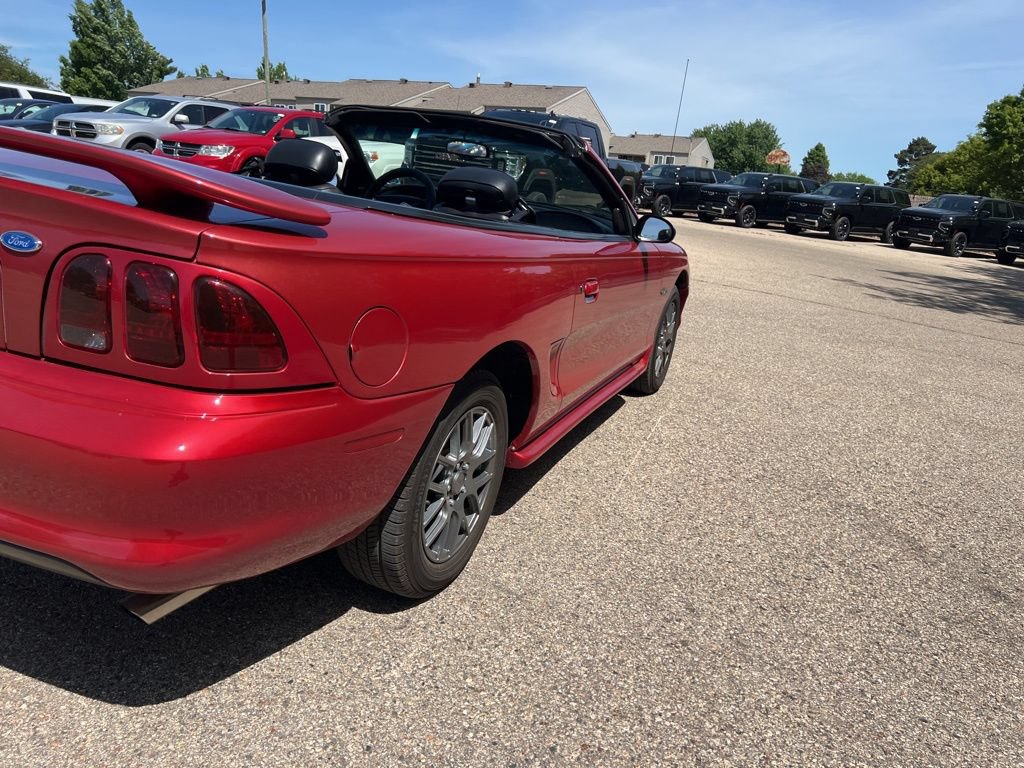 Used 1996 Ford Mustang GT RWD image 5