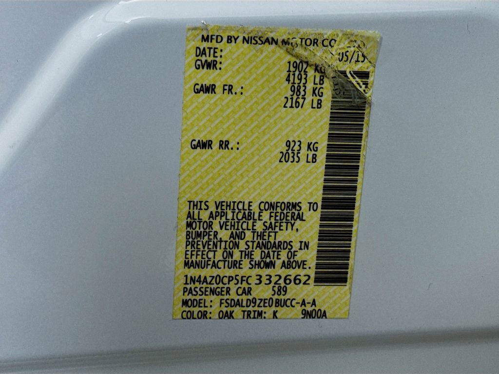 Used 2015 Nissan Leaf SV FWD image 39