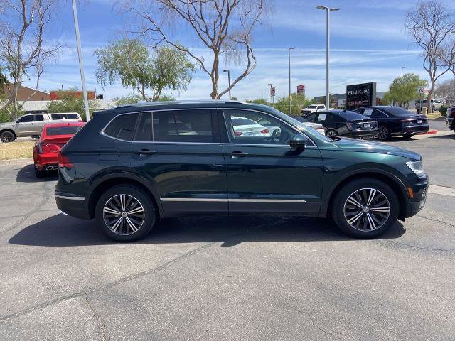 Used 2018 Volkswagen Tiguan SEL FWD image 2
