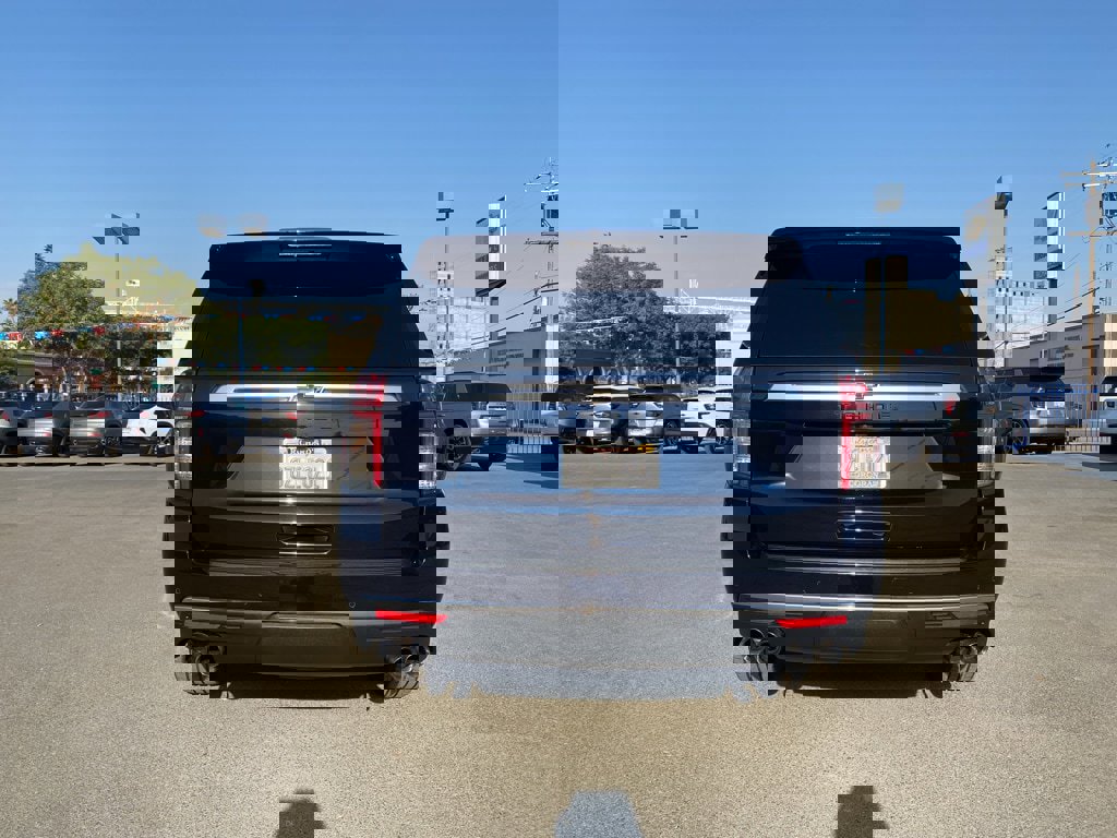 Used 2022 Chevrolet Tahoe High Country image 15