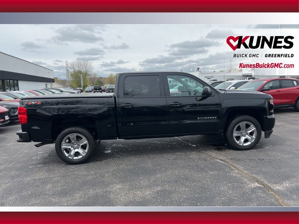 Used 2018 Chevrolet Silverado 1500 Custom w/ Custom Value Package AWD/4WD image 3