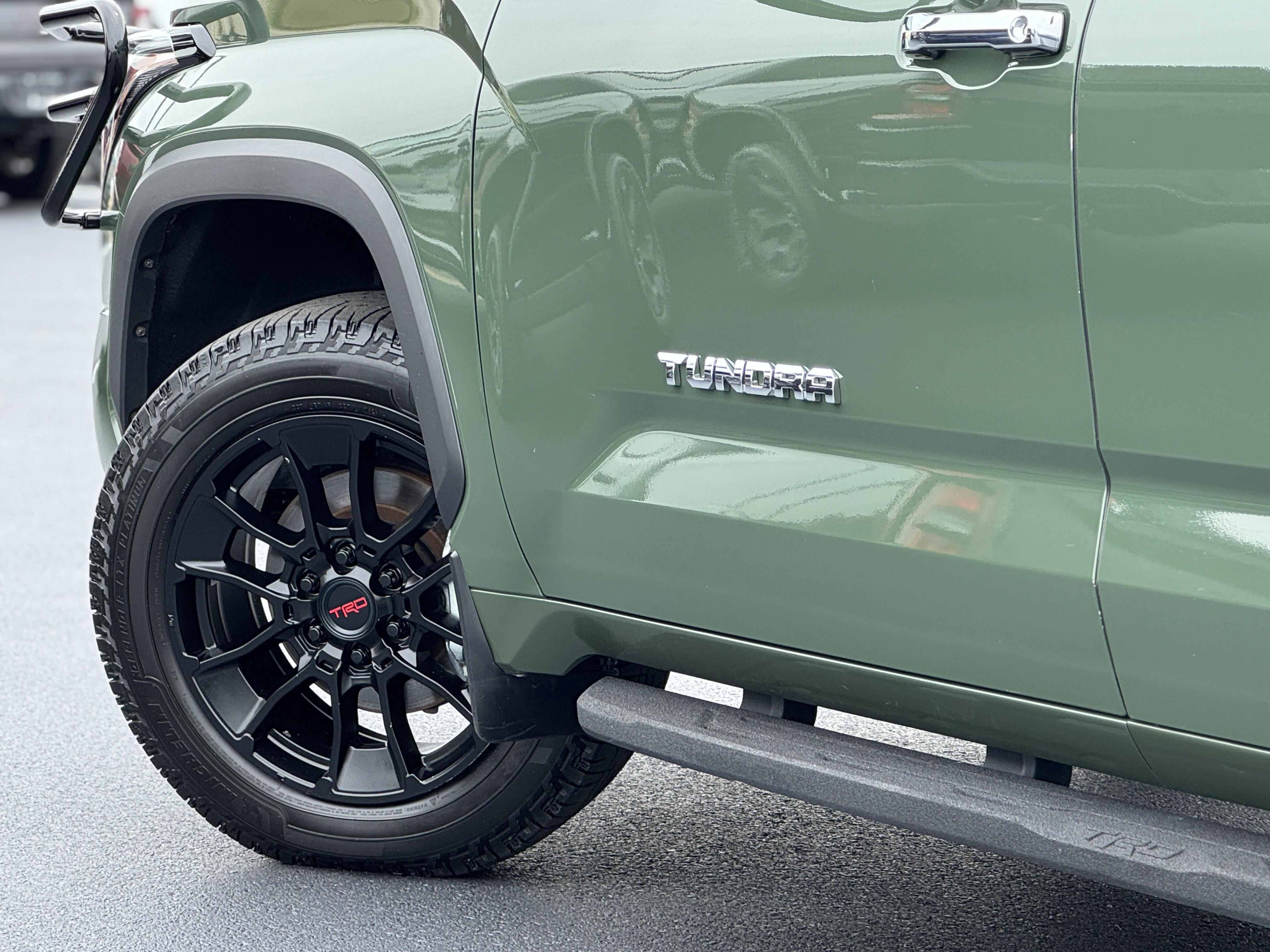 Used 2022 Toyota Tundra Limited w/ TRD Off-Road Package image 8