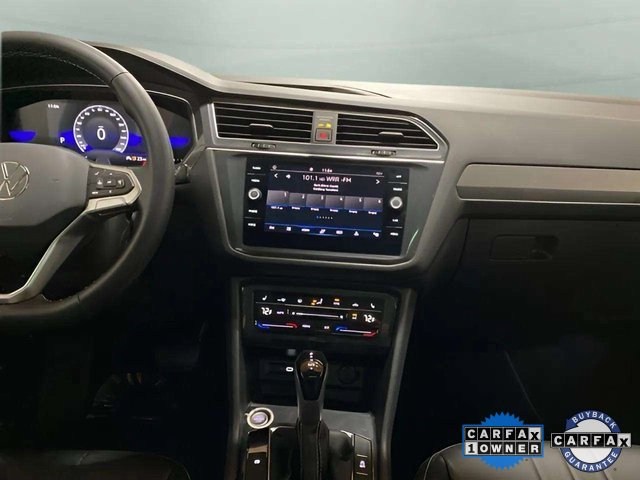Used 2023 Volkswagen Tiguan SE w/ Panoramic Sunroof Package image 13
