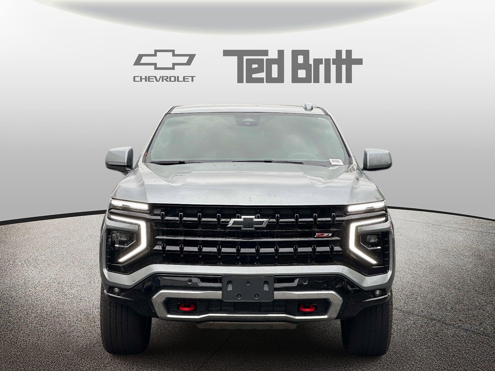 Certified 2025 Chevrolet Suburban Z71 AWD/4WD image 2