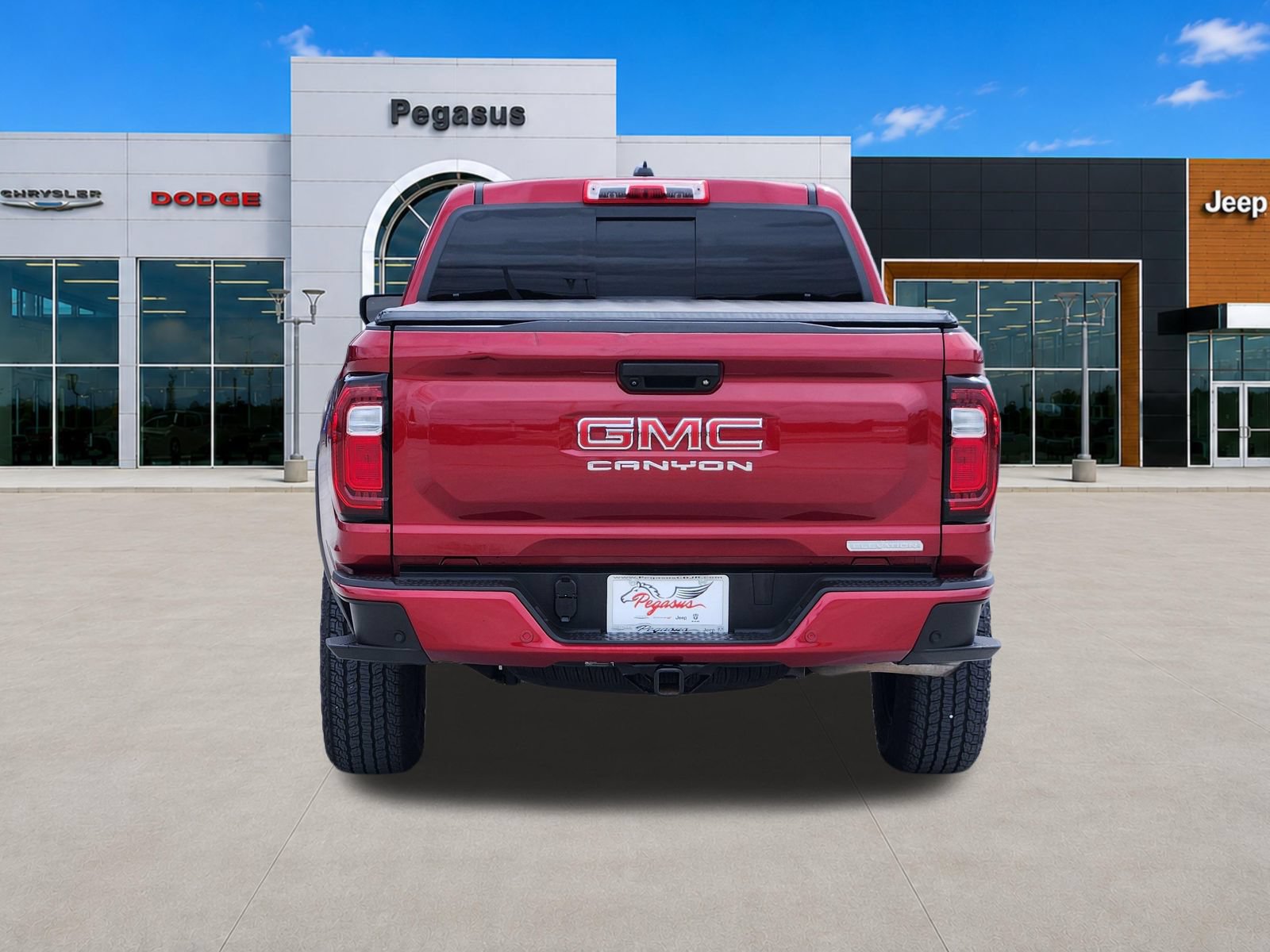 Used 2023 GMC Canyon Elevation w/ Convenience Package RWD image 8