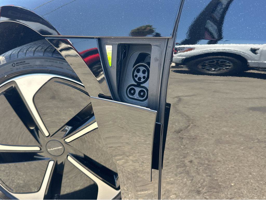Used 2023 Lucid Air Touring AWD/4WD image 39
