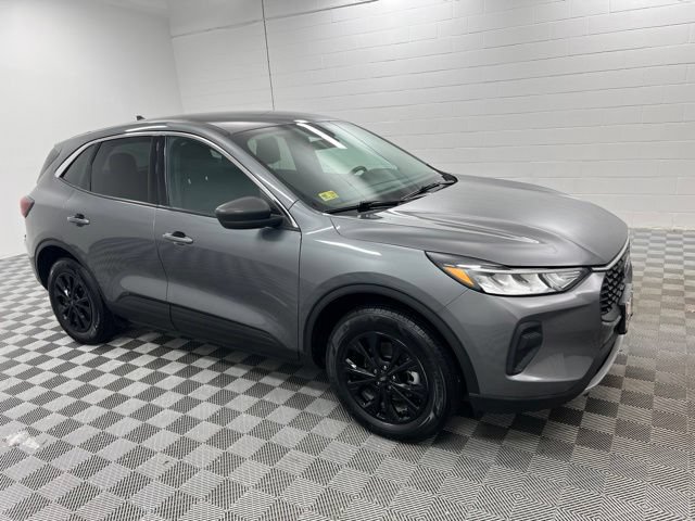 Used 2024 Ford Escape Active AWD/4WD image 4