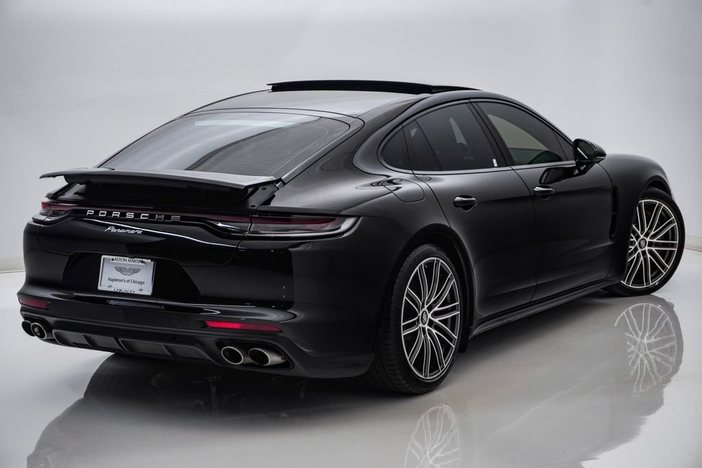 Used 2021 Porsche Panamera RWD image 11