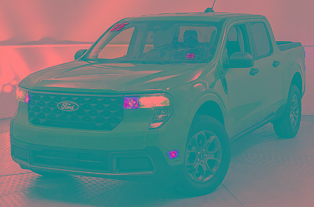 Certified 2025 Ford Maverick XLT w/ Equipment Group 302A AWD/4WD image 6