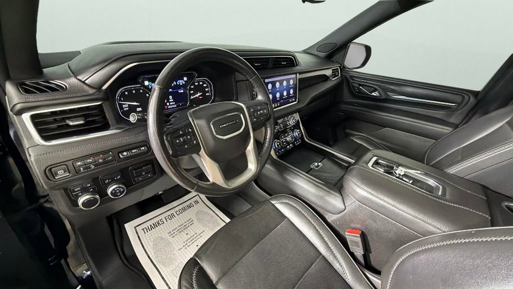 Used 2021 GMC Yukon Denali w/ Denali Premium Package AWD/4WD image 18