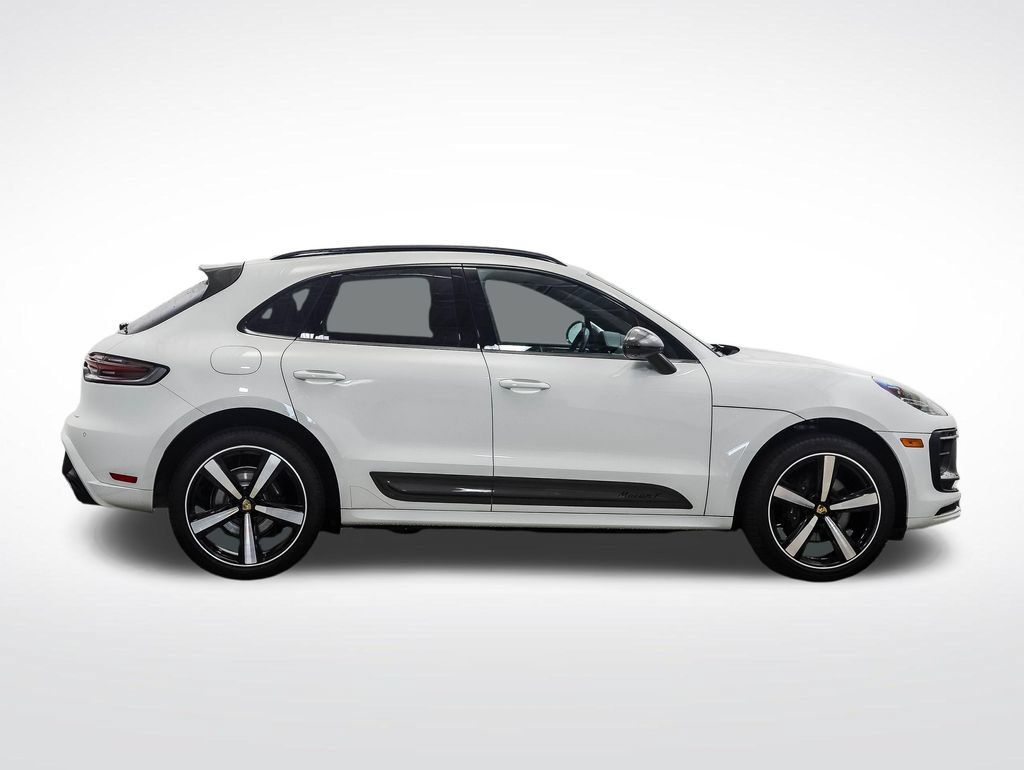 Used 2023 Porsche Macan AWD/4WD image 6