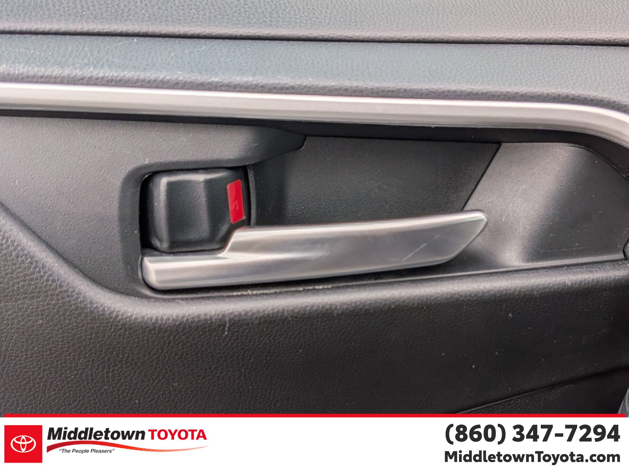 Certified 2025 Toyota RAV4 XLE AWD/4WD image 11