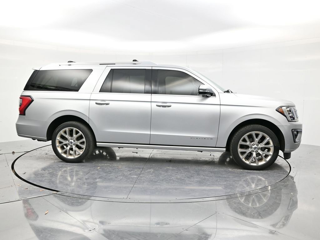 Used 2019 Ford Expedition Max Platinum AWD/4WD image 4