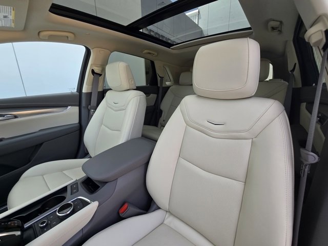 New 2025 Cadillac XT5 Premium Luxury w/ Technology Package image 11