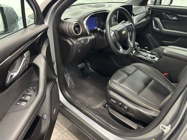 Used 2024 Chevrolet Blazer Premier image 12