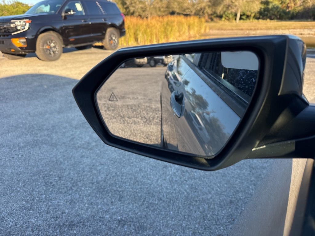 Used 2021 Hyundai Elantra SE image 24