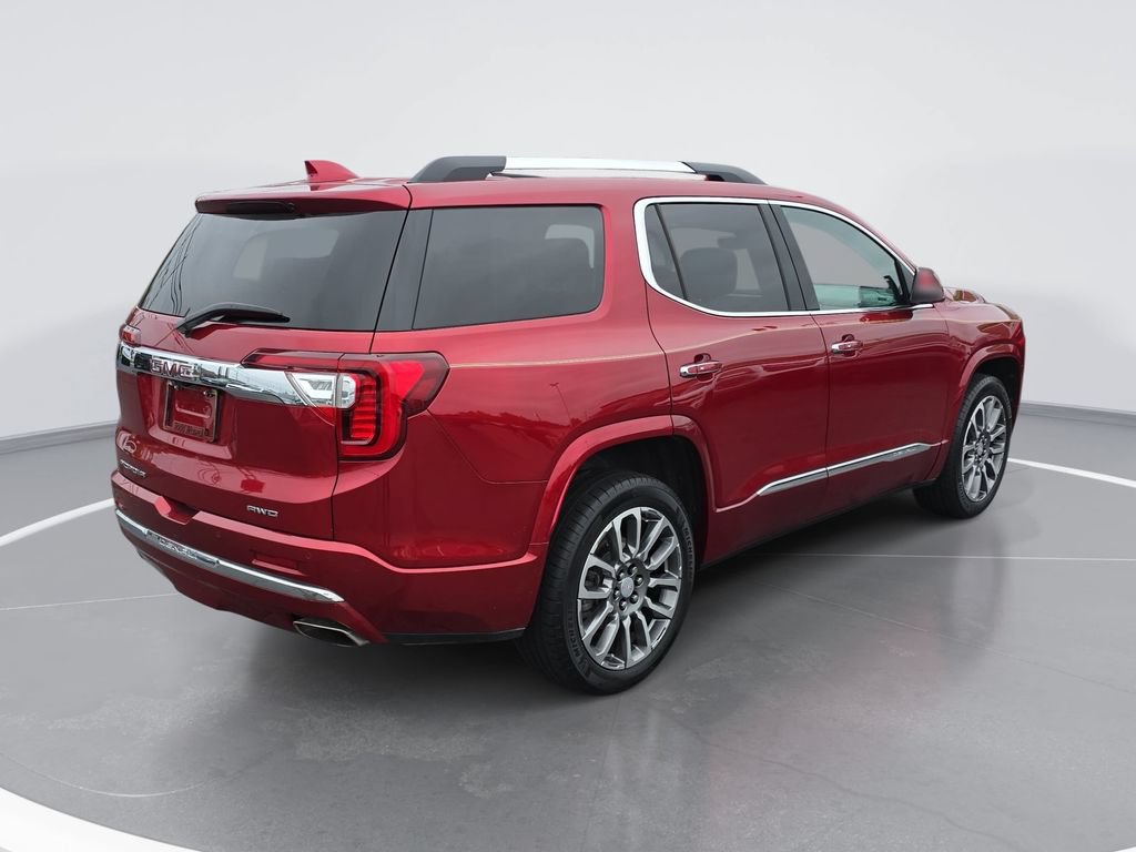 Certified 2021 GMC Acadia Denali w/ Denali Ultimate Package AWD/4WD image 3