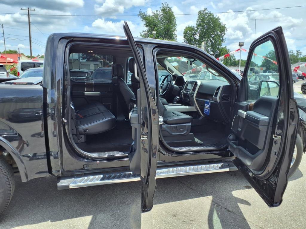 Used 2020 Ford F150 Lariat image 16