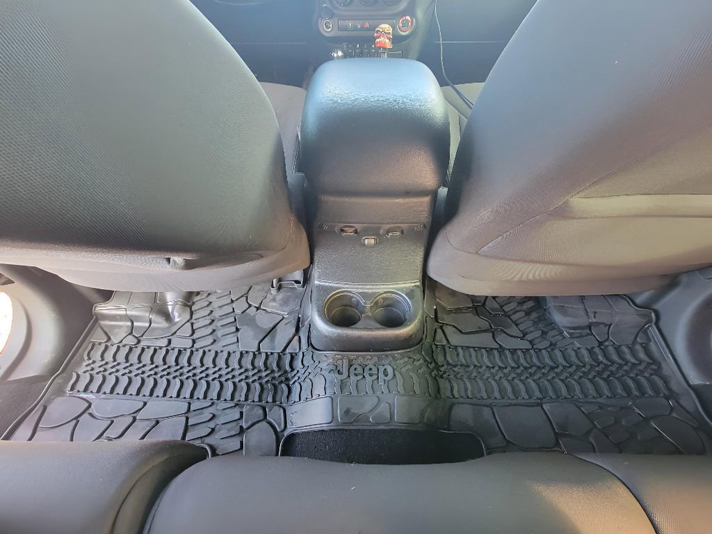 Used 2017 Jeep Wrangler Unlimited Sport w/ Max Tow Package image 25