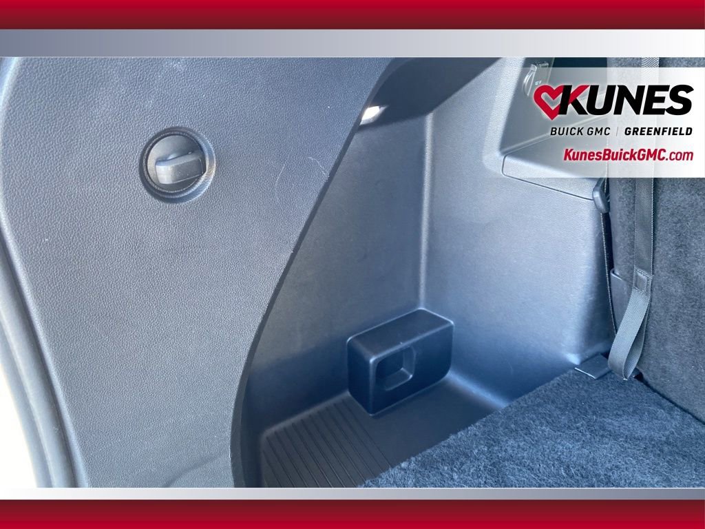 Used 2024 Volkswagen Atlas SE image 40