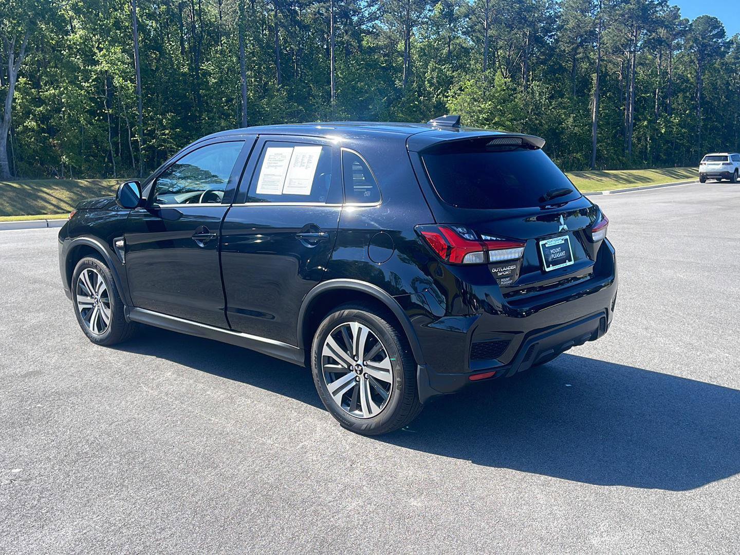 Used 2024 Mitsubishi Outlander Sport ES AWD/4WD image 5