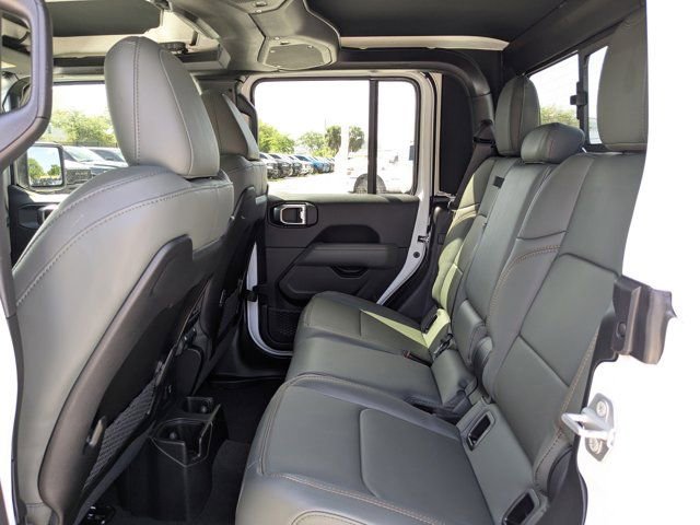 New 2026 Jeep Gladiator Mojave image 13