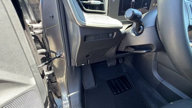 New 2026 Nissan Kicks S FWD image 28