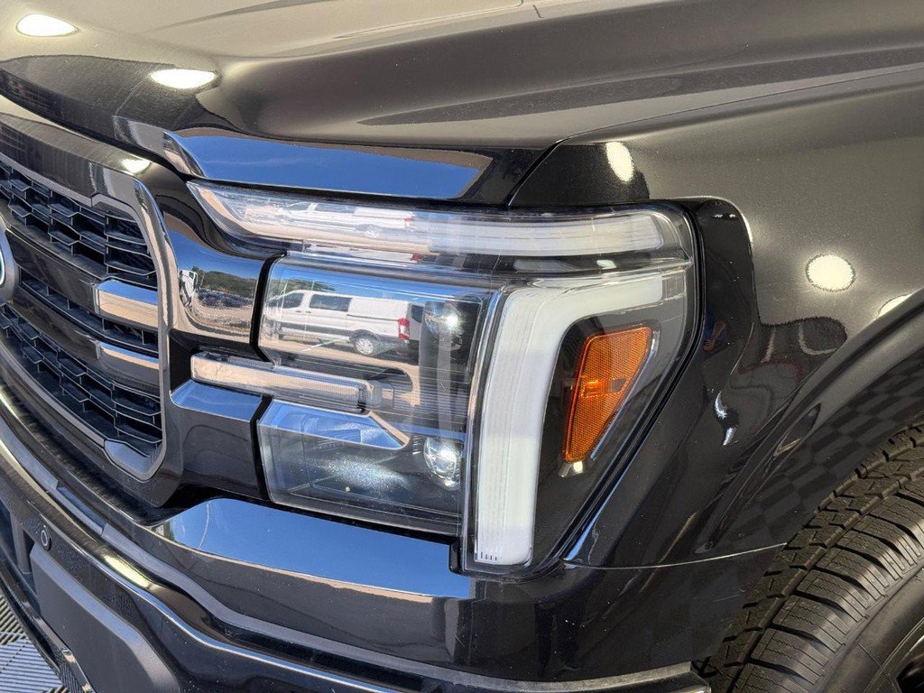 Used 2024 Ford F150 Lariat w/ Equipment Group 502A High AWD/4WD image 14