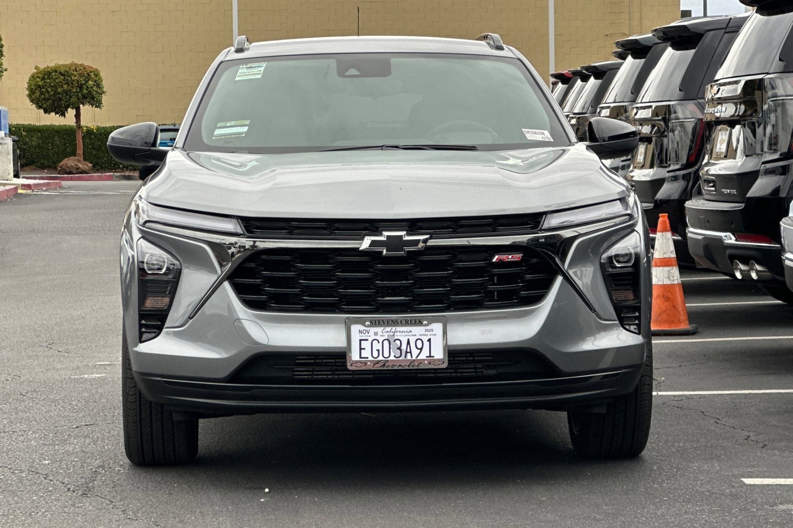 Used 2025 Chevrolet Trax RS w/ Driver Confidence Package image 10