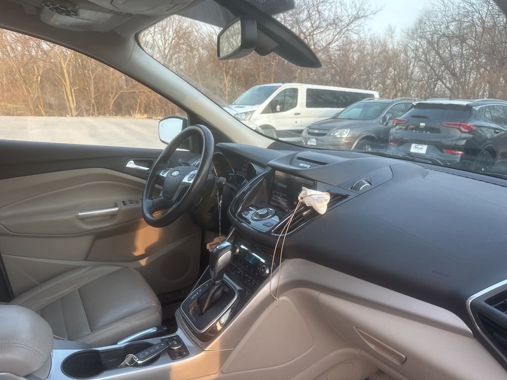 Used 2013 Ford Escape SEL image 15