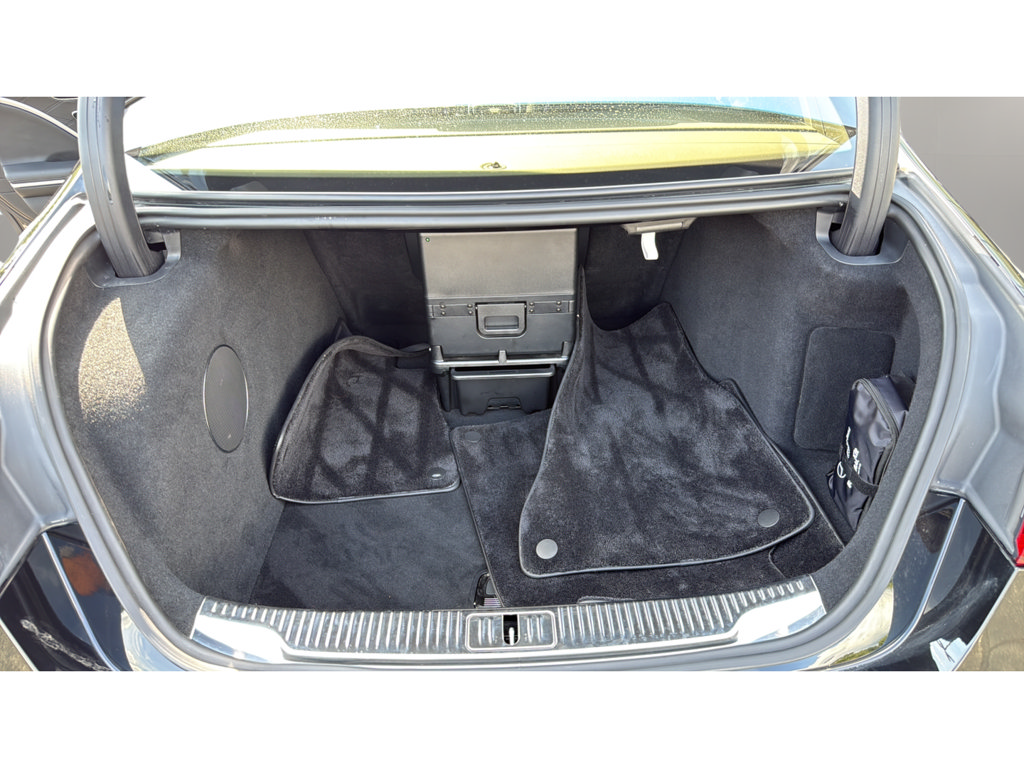 Used 2023 Mercedes-Benz Maybach S 580 4MATIC image 44