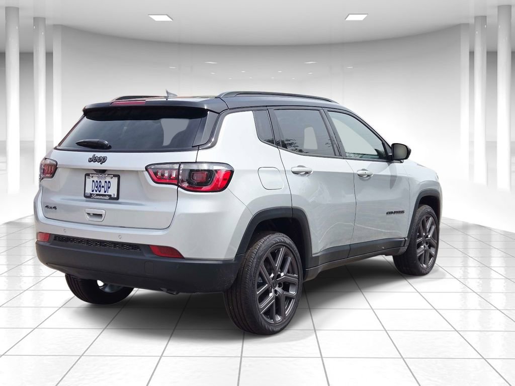 Certified 2026 Jeep Compass Limited AWD/4WD image 3