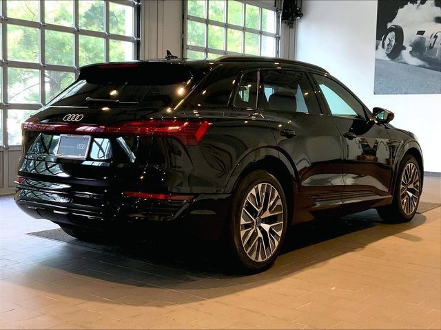 Certified 2024 Audi Q8 e-tron Prestige w/ Prestige Package AWD/4WD image 7