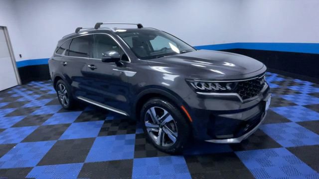Used 2022 Kia Sorento EX w/ Panoramic Sunroof Package AWD/4WD image 2