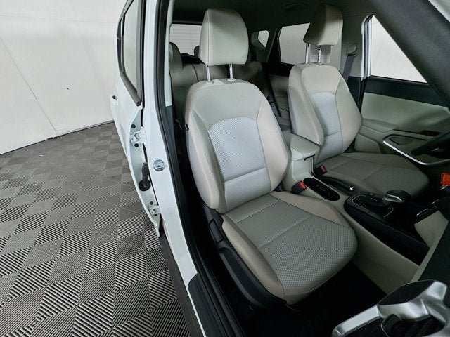 Certified 2023 Kia Soul LX w/ LX Technology Package FWD image 26